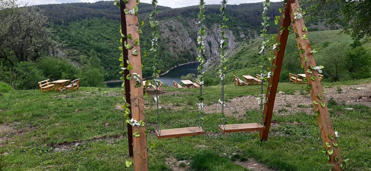 Biserna Dolina Uvac Sjenica Kültér fotó